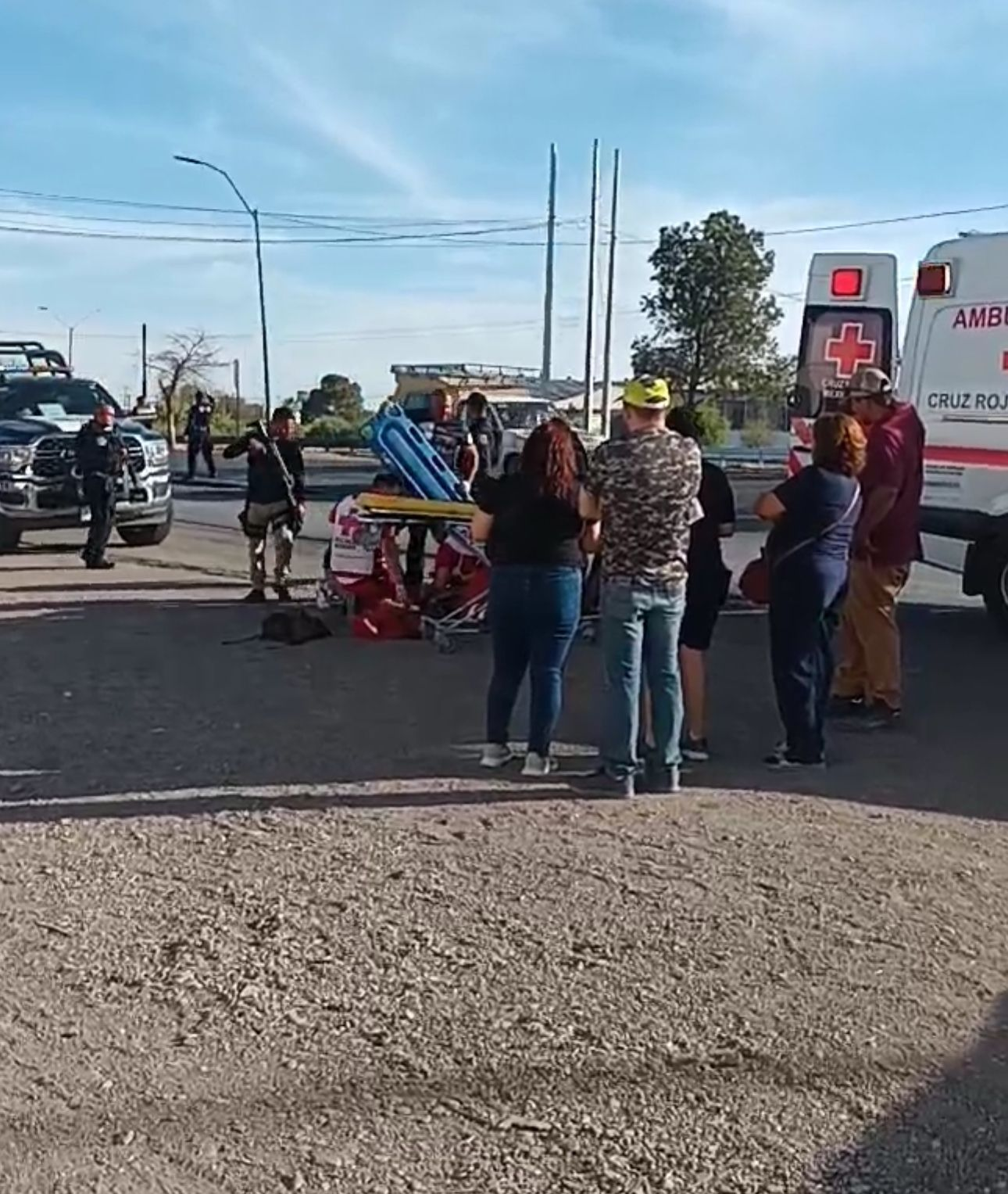 Grave joven arrollado en la carretera federal 45; sufre fractura de cráneo