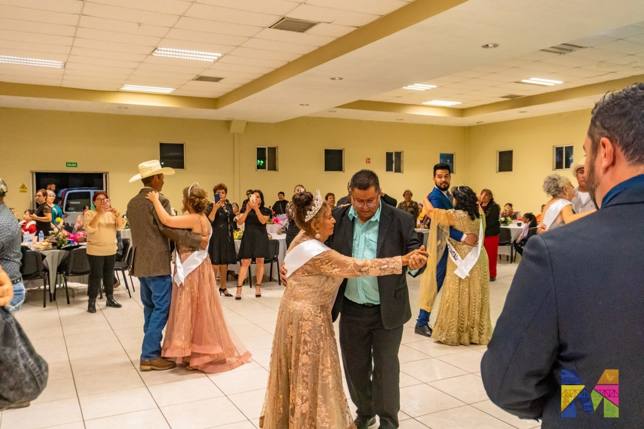Invitan en Meoqui a Baile de Coronación de Reina de la Tercera Edad este viernes