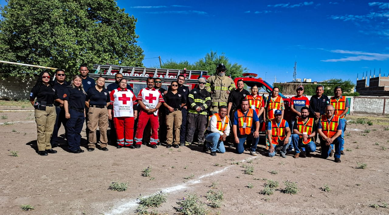 Simulacro de incendio en CBTis 197 refuerza la seguridad estudiantil en Saucillo: Fito Gardea