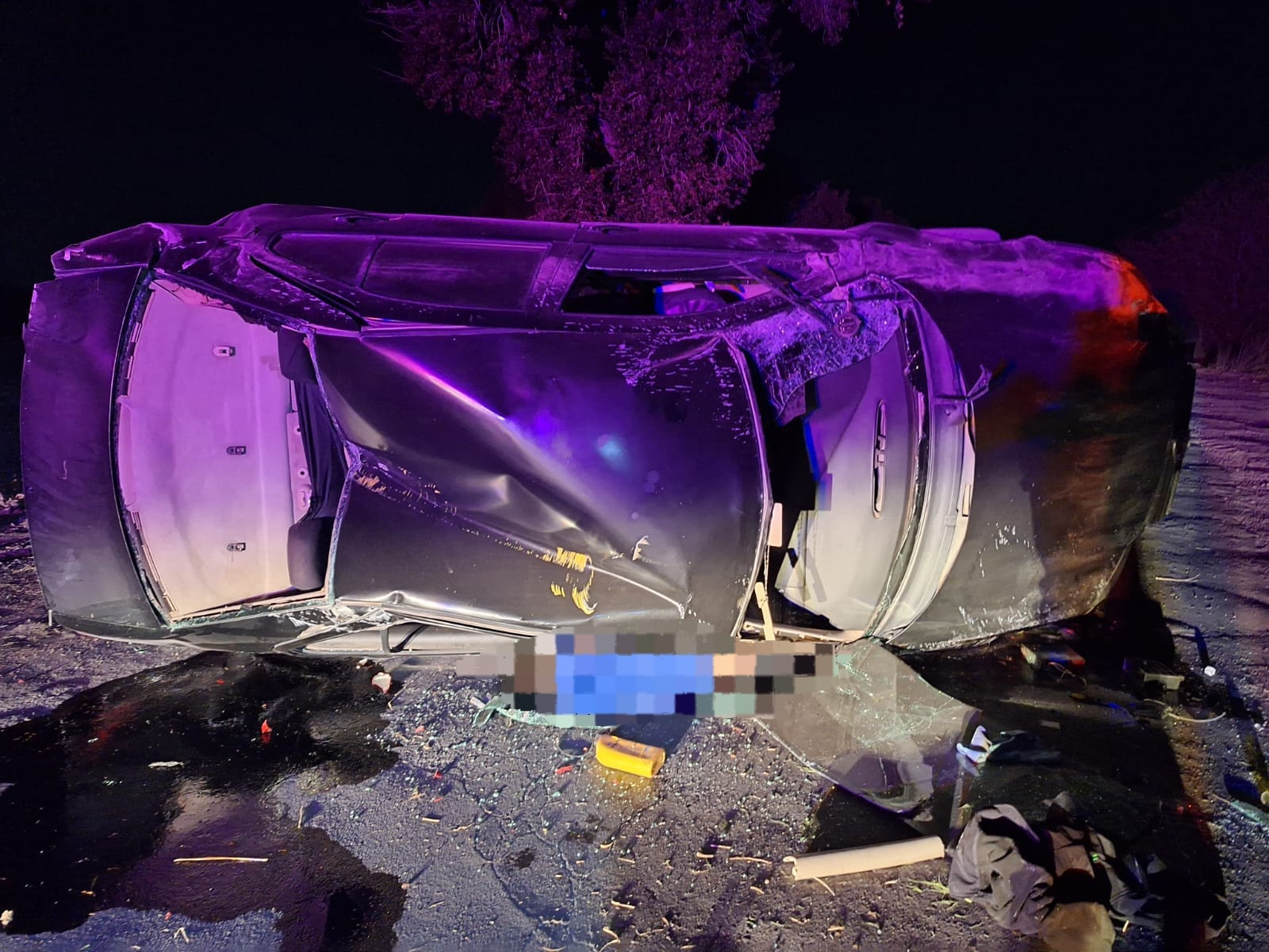 HOMBRE MUERE TRAS VOLCADURA EN LA PARTE BAJA DE LOS PUENTES CUATES