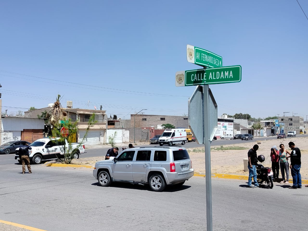 MOTOCICLISTA RESULTA LESIONADO EN CHOQUE EN EL SECTOR ORIENTE DE DELICIAS