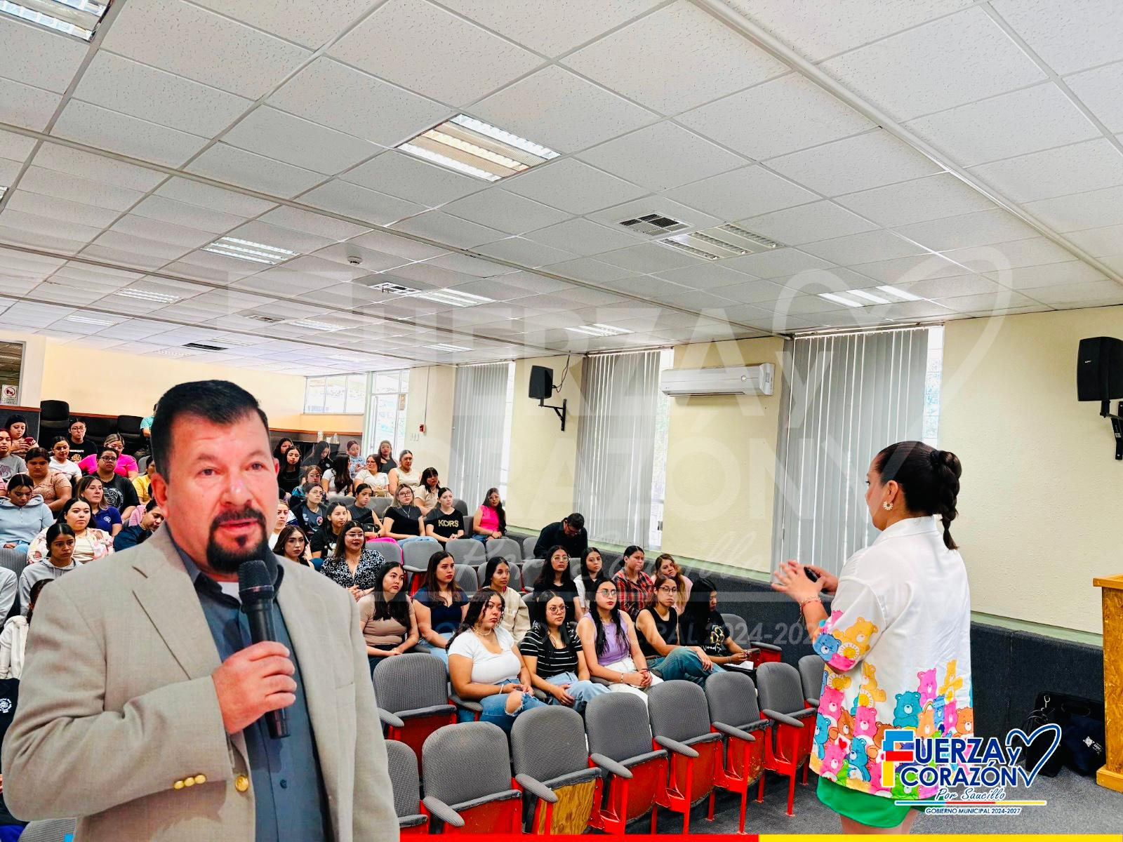 Inicia Fito Gardea programa de capacitación para futuras docentes sobre acoso escolar y protocolo de actuación