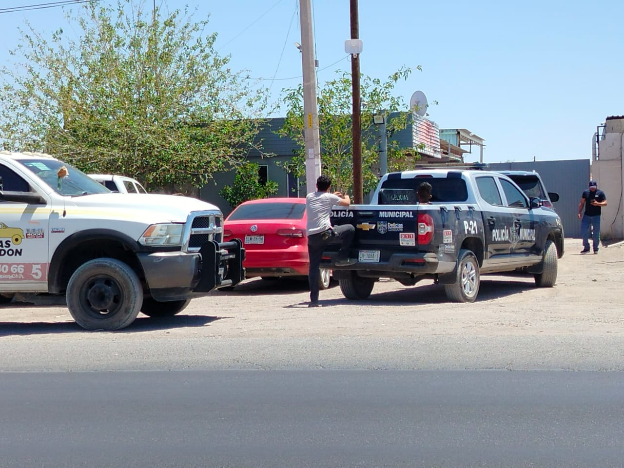 INTENTÓ ROBAR EN GRÚAS Y FUE DETENIDO POR LOS TRABAJADORES