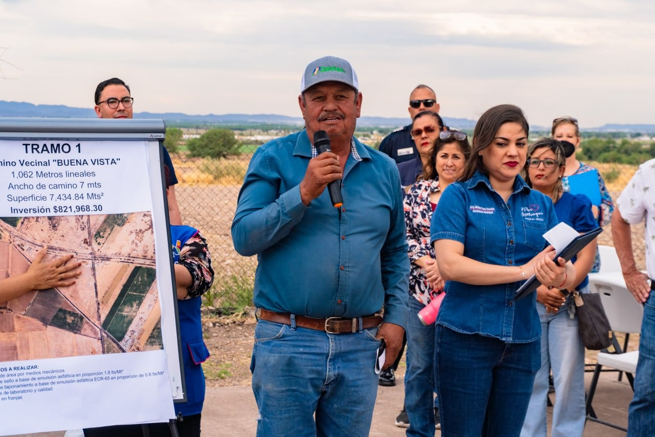 Anuncia Miriam Soto rehabilitación de caminos e instalación de letras en la comunidad de Buenavista de Meoqui