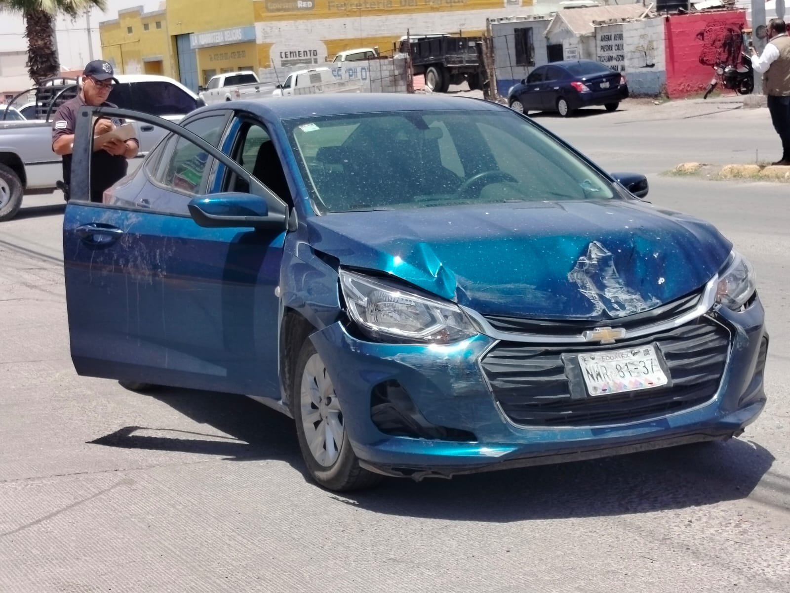 2 LESIONADOS EN PERCANCE VIAL 