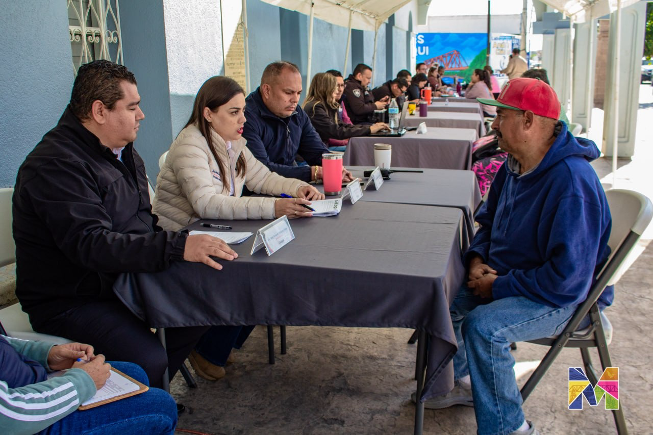 Realizan jornada de vacunación de influenza, sarampión y COVID durante programa “Miércoles con tu Alcaldesa” en Meoqui