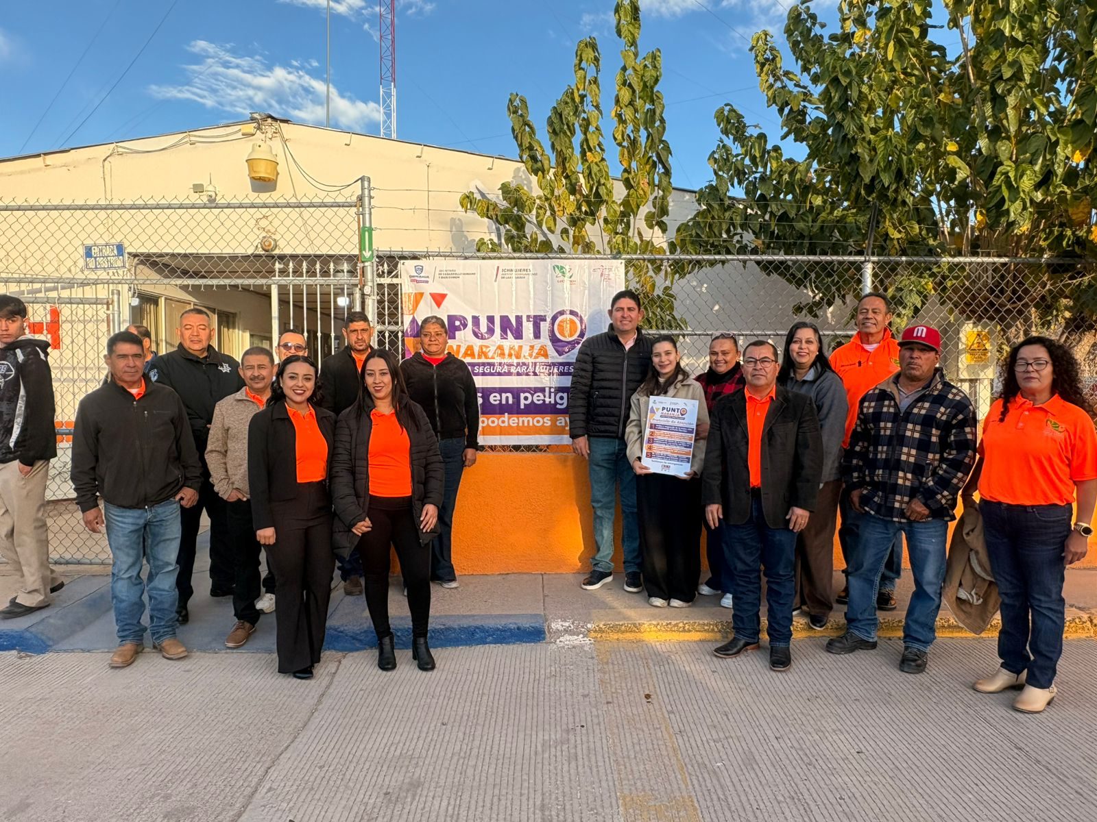 Se abre Punto Naranja en CECyTECH de Congregación Ortiz