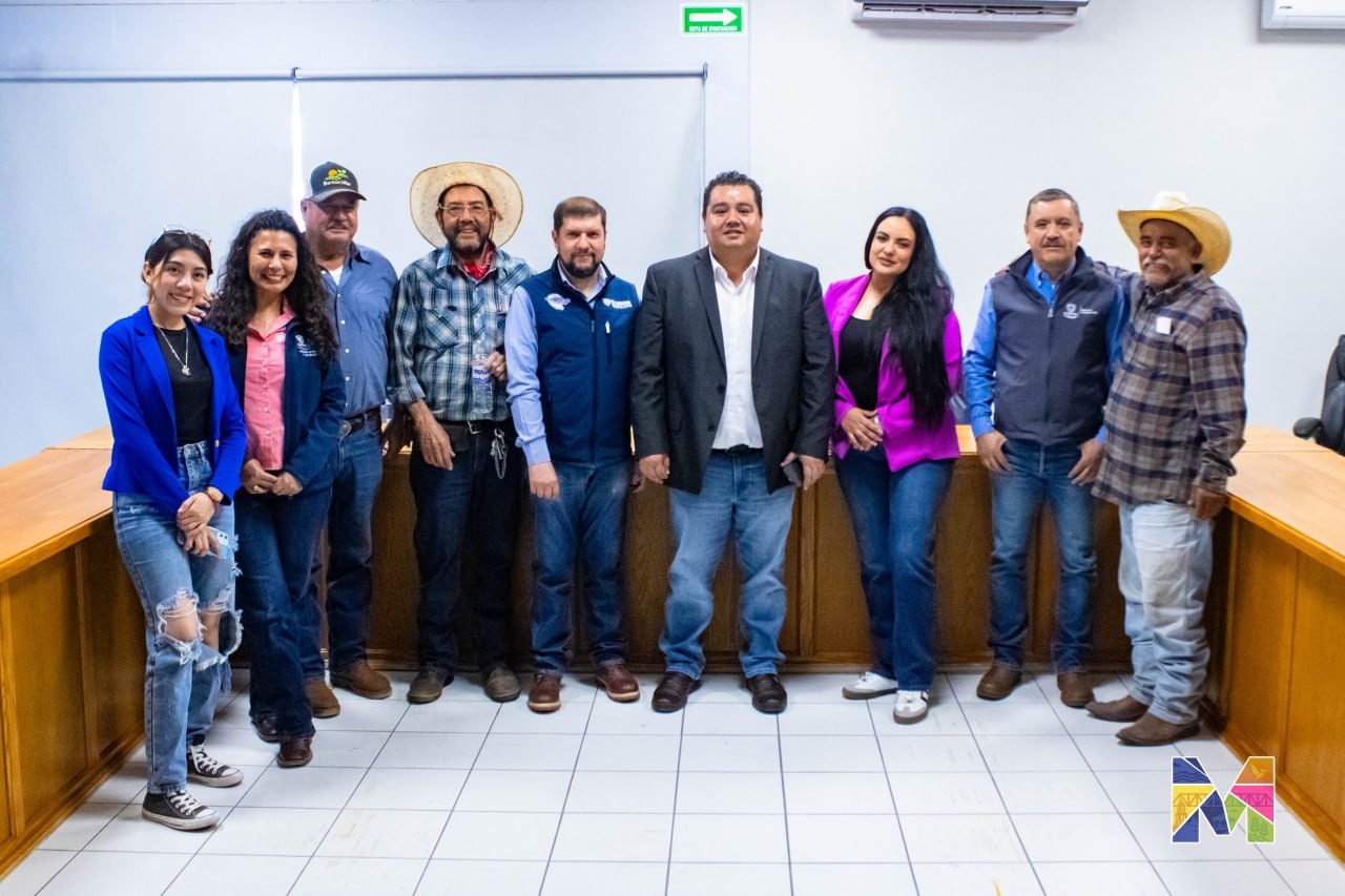 Anuncian en Meoqui financiamientos de hasta 250 mil pesos para productores ganaderos