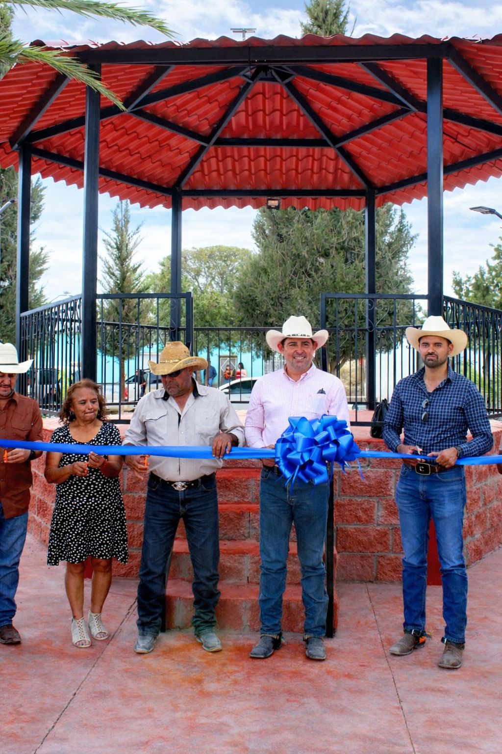 Inauguran quiosco en San Pedro de Conchos